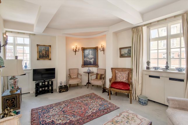Thumbnail Flat for sale in Whiteheads Grove, Chelsea, London