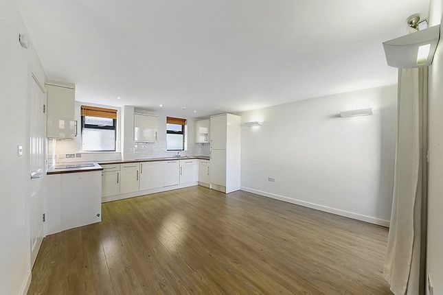 Flat 3,, Walker House, London photo 3