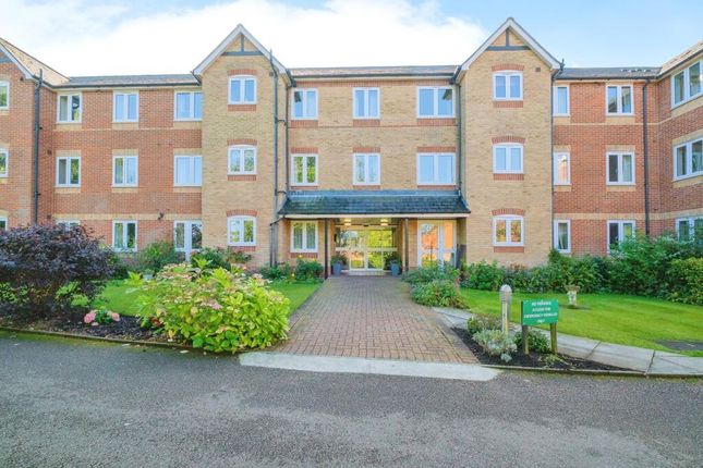 1-bed flat on Flat 28, Custerson Court, Station Street, Saffron Walden, £1,200/mo