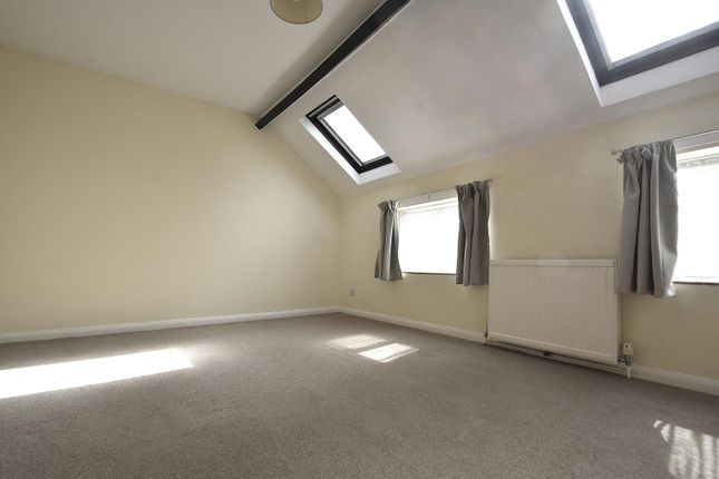 67, High Street, Newport photo 5