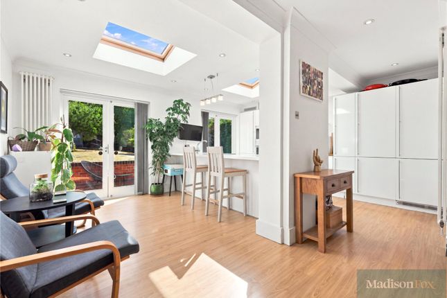 47, Woodland Road, Essex photo 4