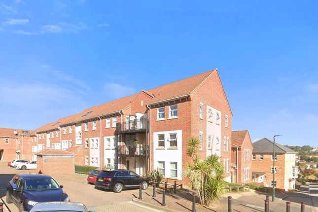 Flat for sale in Mary Court, Chatham