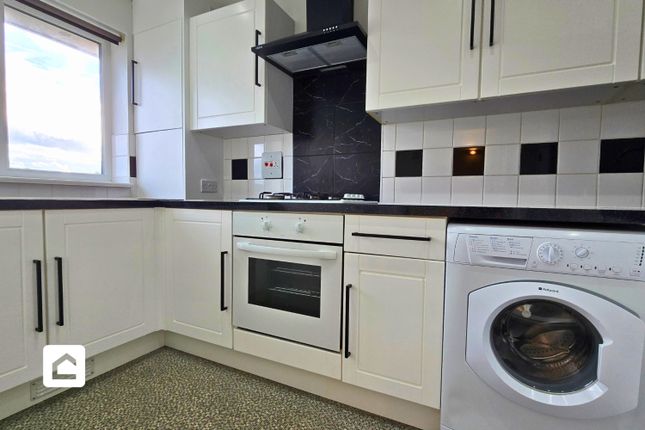56, Inglewood, Croydon photo 5