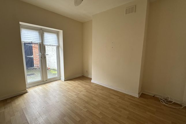1, Tudor Road, Birkenhead photo 3