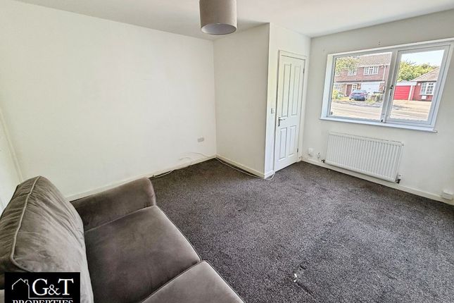 322b Himley Road, Dudley photo 2