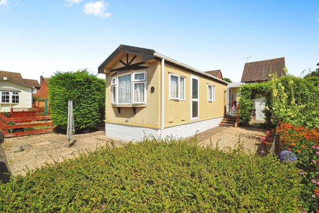 Mobile/park home for sale in Avon Park, Netheravon, Salisbury