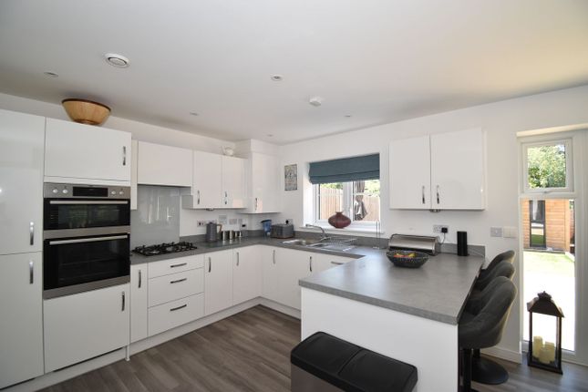 9, Fairall Close, Maidstone photo 4