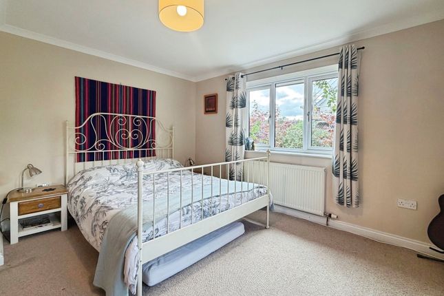 South Cleeve, Higher Park Lane, Minehead photo 3