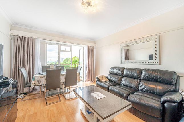 Flat for sale in Campden House, Swiss Cottage, London