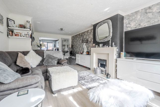 5, Lockington Crescent, Bedfordshire photo 3