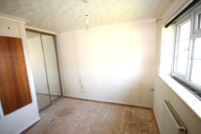 18, Grebe Close, Bridgwater photo 5