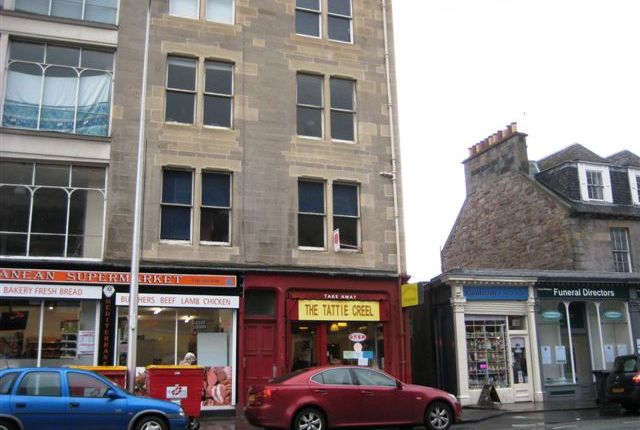 Flat to rent in Leith Walk, Edinburgh