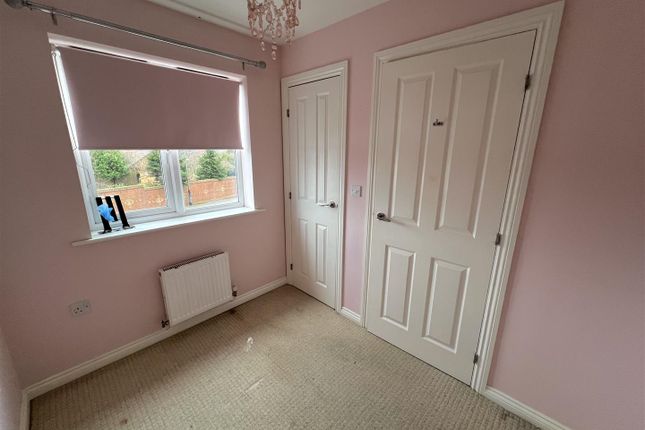 2-bed house on Spruce Road, Warwickshire, £850/mo