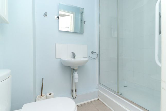 38, Copperhurst Walk, Kent photo 4