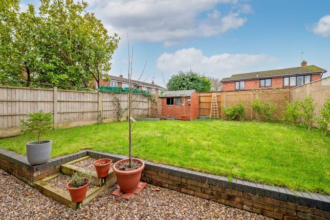 31 Station Road, Warrington photo 4