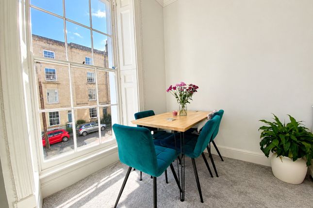 10 Meridian Place, Bristol photo 3
