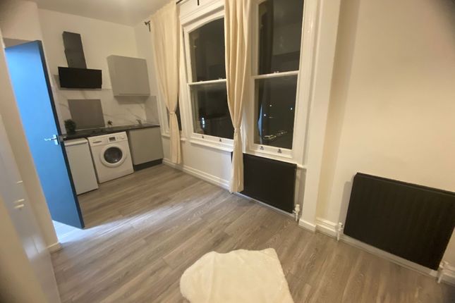 69, Ravensdale road, London photo 3