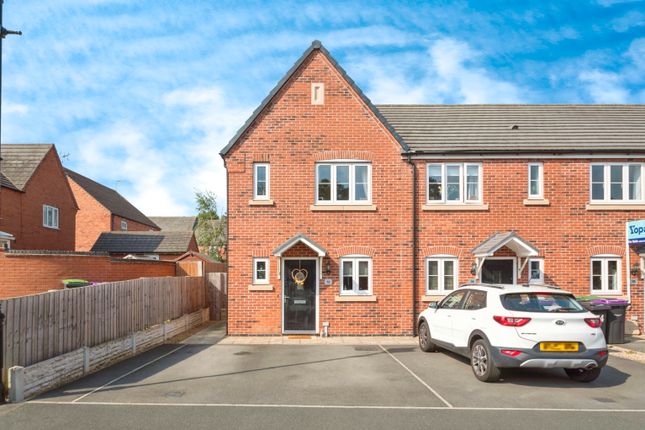 Thumbnail End terrace house for sale in Glengarry Way, Sleaford