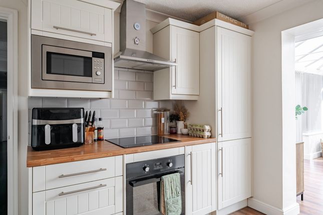 15 Swan Drive, Dereham photo 3