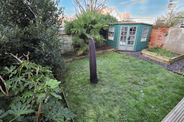 Thumbnail Property for sale in Anglesea Road, Wivenhoe