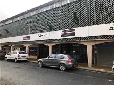 Thumbnail Retail premises to let in 8/10, Westgate, Shipley, West Yorkshire