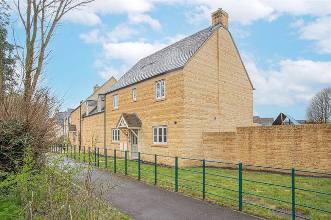 Thumbnail Semi-detached house for sale in Cirencester Road, Tetbury