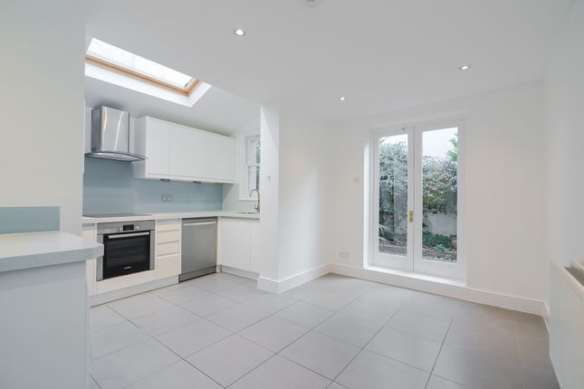 Thumbnail Terraced house to rent in Tonsley Place, Wandsworth