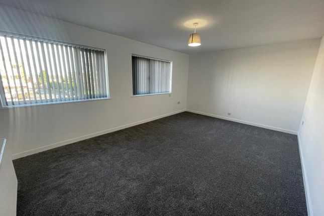 8A, Burntwood photo 2