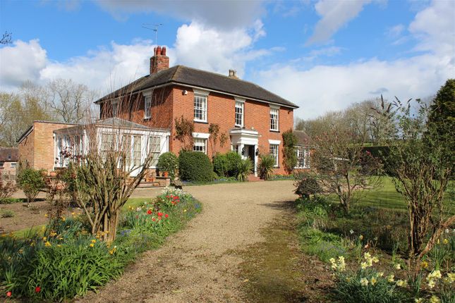 Thumbnail Country house for sale in Main Street, Shawell, Leicestershire