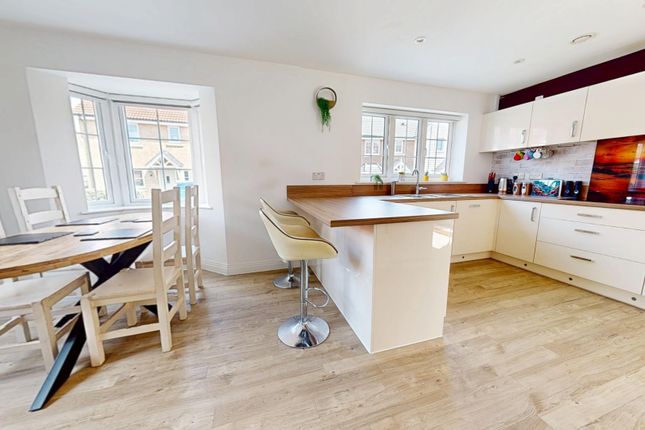 17, Boxgrove Way, Northamptonshire photo 2