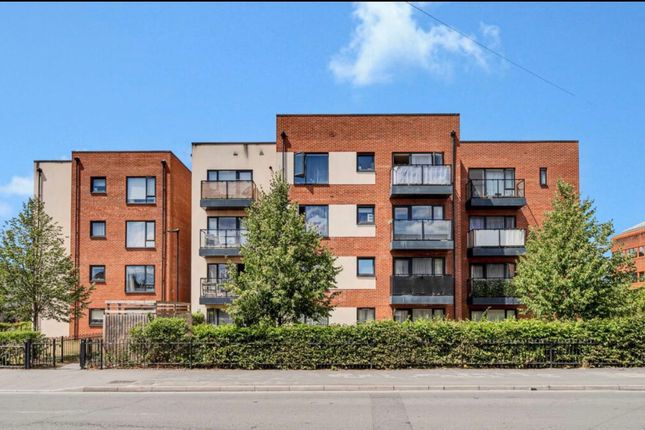 2 Bed 2 Bath Flat To Rent