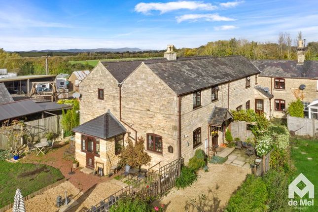 Farmhouse for sale in Meadoway, Bishops Cleeve, Cheltenham