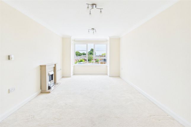 28 Maple Court,, The Street, Wiltshire photo 2