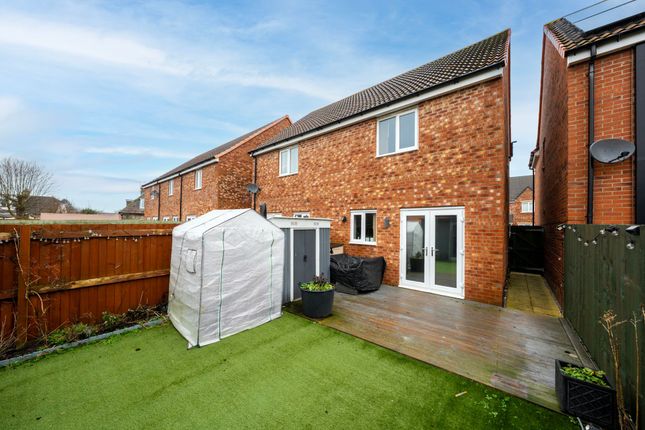 34 Heather Court, Harrogate photo 3