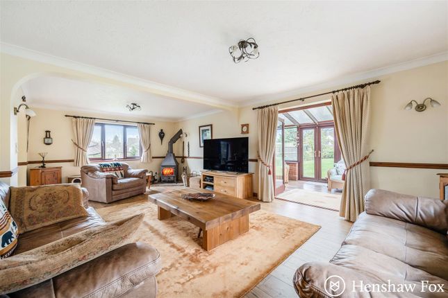 20, Hartsgrove Avenue, Southampton photo 4