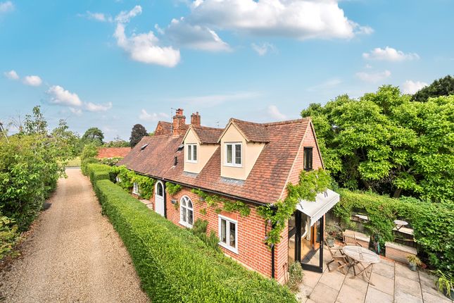 2-bed house on Rosemary Cottage, Coronation Road, Littlewick Green, Maidenhead, £775,000