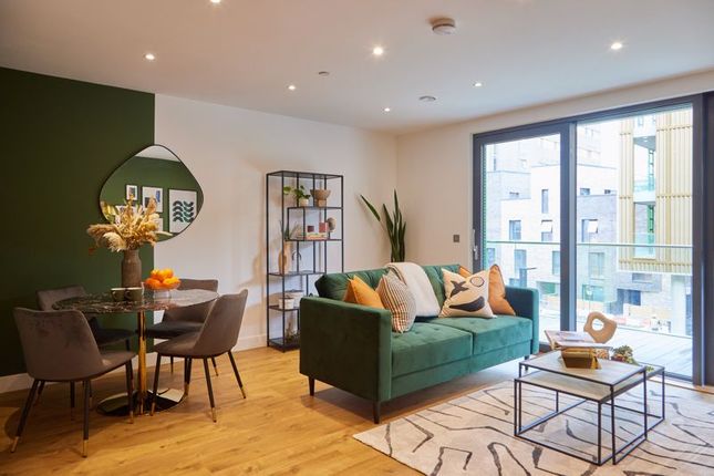 14 Carver House, Alpini Road, London photo 3