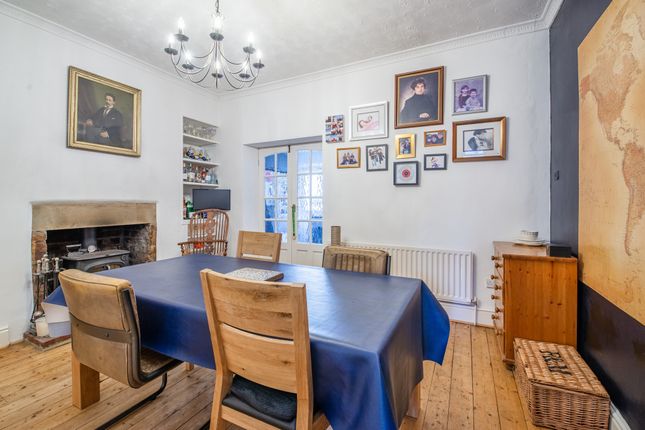 16, Wilson Road, West Yorkshire photo 3