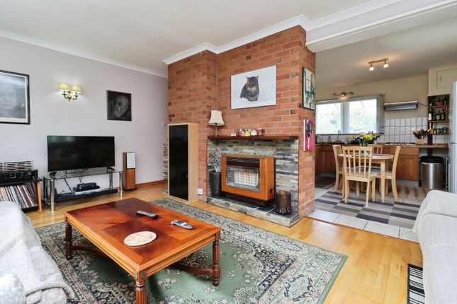 6, The Dingle, Knighton photo 4