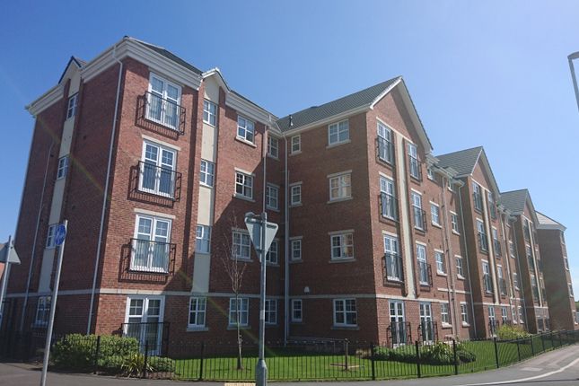Flat to rent in Partridge Close, Crewe