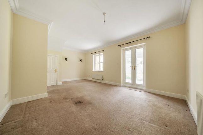 Terraced house for sale in Chipping Norton, Oxfordshire