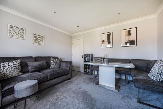 Flat 7 Regents Place, 48, Bath Road, Maidenhead photo 4