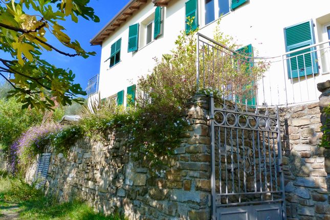 Country house for sale in Regione Morghe, Dolceacqua, Imperia, Liguria, Italy