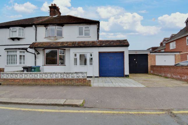 Thumbnail Semi-detached house to rent in King Georges Avenue, Watford, Hertfordshire