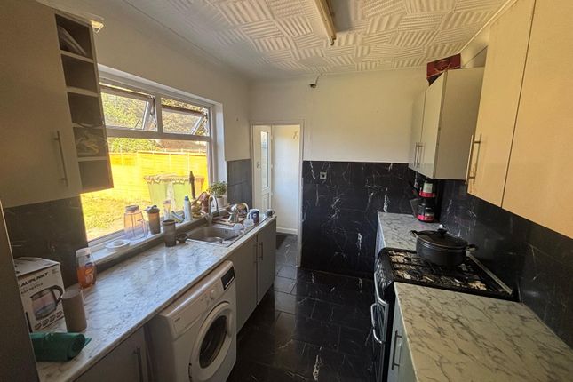 3-bed semi-detached on 39, Thistlemoor Road, PETERBOROUGH, £240,000