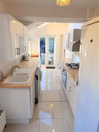 46, Pound Lane, Kent photo 4