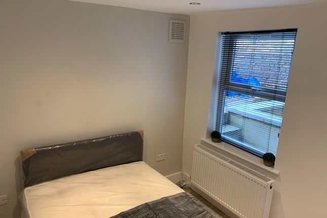 Flat A  111, Fortess Road, London photo 5