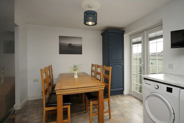 10, Jubilee Way,, Berkeley photo 4