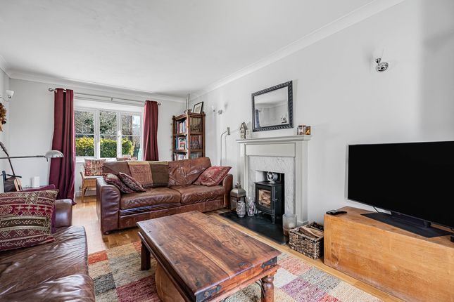 25, Lime Grove, Southmoor photo 2