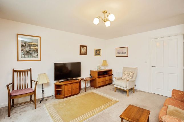 14, Rose Way, Nottingham photo 4